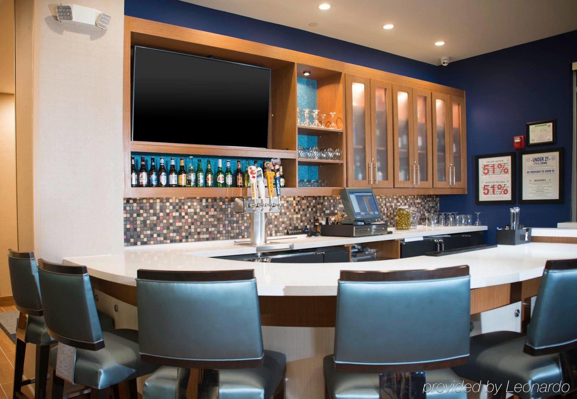 Springhill By Marriott Westchase Hotel 3*